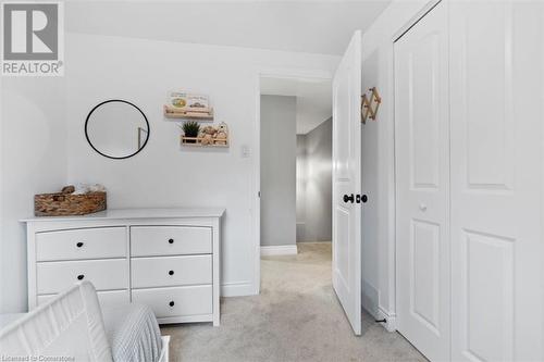 123 Martinglen Crescent, Kitchener, ON - Indoor Photo Showing Bedroom