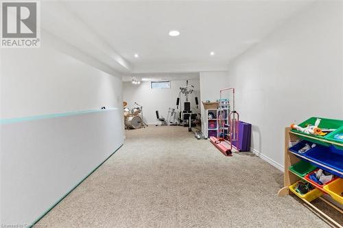 123 Martinglen Crescent, Kitchener, ON - Indoor Photo Showing Other Room