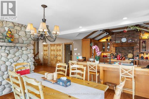 1211 Brydons Bay Road, Gravenhurst, ON - Indoor Photo Showing Dining Room