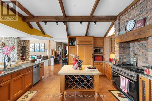 1211 Brydons Bay Road, Gravenhurst, ON - Indoor Photo Showing Kitchen With Double Sink