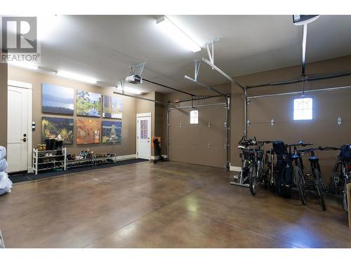 965 Westpoint Drive Lot# 29, Kelowna, BC - Indoor Photo Showing Garage