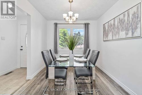 15 Southwood Drive, Kitchener, ON - Indoor Photo Showing Dining Room