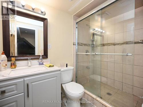 130 Ocean Ridge Drive, Brampton, ON - Indoor Photo Showing Bathroom