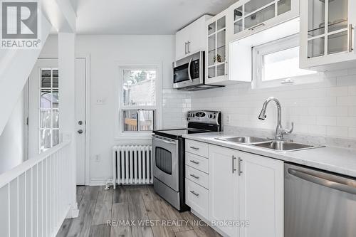 33 Church Street, Toronto, ON - Indoor Photo Showing Kitchen With Double Sink With Upgraded Kitchen