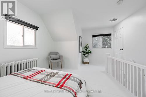 33 Church Street, Toronto, ON - Indoor Photo Showing Bedroom