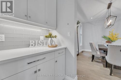 2025 Bakervilla Street, London, ON - Indoor Photo Showing Dining Room