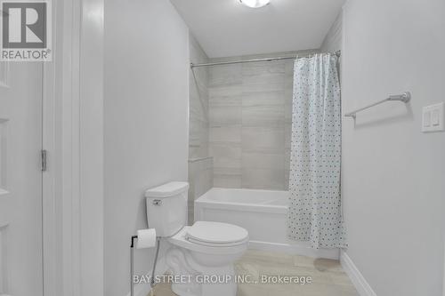 2025 Bakervilla Street, London, ON - Indoor Photo Showing Bathroom