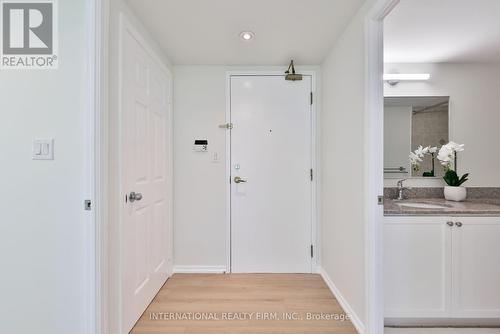 808 - 4850 Glen Erin Drive, Mississauga, ON - Indoor Photo Showing Other Room