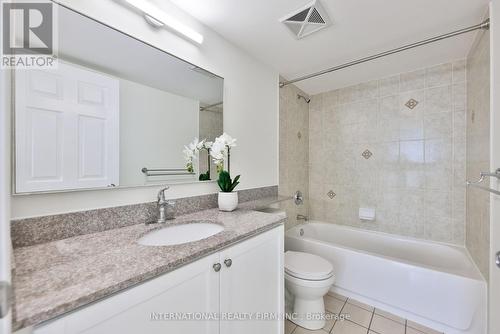 808 - 4850 Glen Erin Drive, Mississauga, ON - Indoor Photo Showing Bathroom