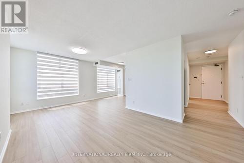 808 - 4850 Glen Erin Drive, Mississauga, ON - Indoor Photo Showing Other Room