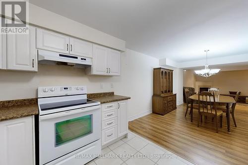 243 Via Campanile Road, Vaughan, ON - Indoor Photo Showing Kitchen