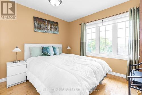 55 Therrien Court, Penetanguishene, ON - Indoor Photo Showing Bedroom