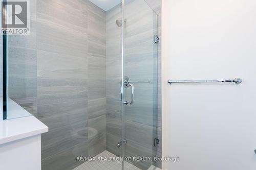 84 Shepherd Drive, Barrie, ON - Indoor Photo Showing Bathroom