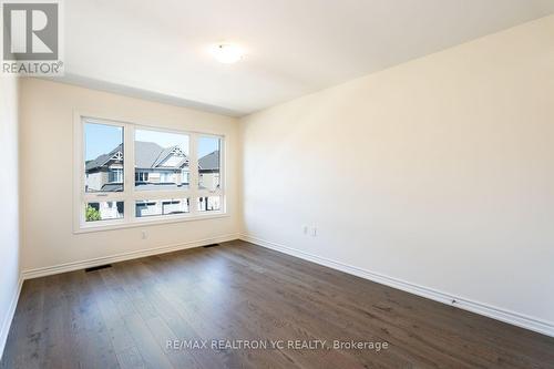 84 Shepherd Drive, Barrie, ON - Indoor Photo Showing Other Room