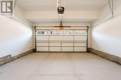 84 Shepherd Drive, Barrie, ON - Indoor Photo Showing Garage