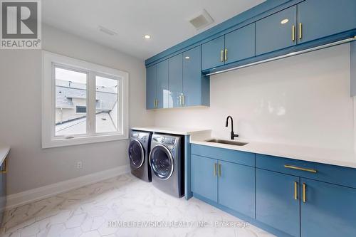 119 Banner Lane, King, ON - Indoor Photo Showing Laundry Room