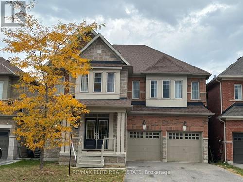 50 Walter English Drive, East Gwillimbury, ON - Outdoor With Facade