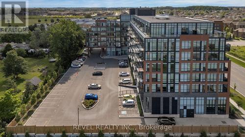 311 - 681 Yonge Street, Barrie, ON - Outdoor