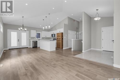 558 Fortosky Manor, Saskatoon, SK - Indoor Photo Showing Kitchen