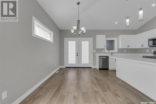 558 Fortosky Manor, Saskatoon, SK - Indoor Photo Showing Kitchen