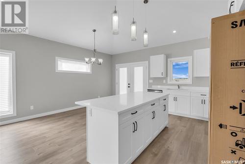 558 Fortosky Manor, Saskatoon, SK - Indoor Photo Showing Kitchen