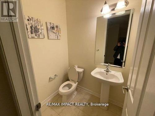 22 Feeder Street, Brampton, ON - Indoor Photo Showing Bathroom