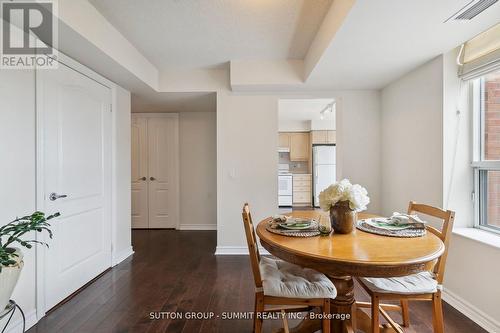 708 - 4640 Kimbermount Avenue, Mississauga, ON - Indoor Photo Showing Dining Room