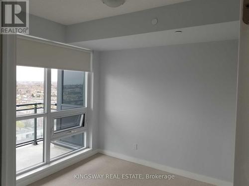 1401 - 4011 Brickstone Mews, Mississauga, ON - Indoor Photo Showing Other Room