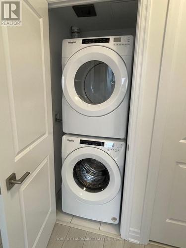 1602 - 30 Elm Drive, Mississauga, ON - Indoor Photo Showing Laundry Room