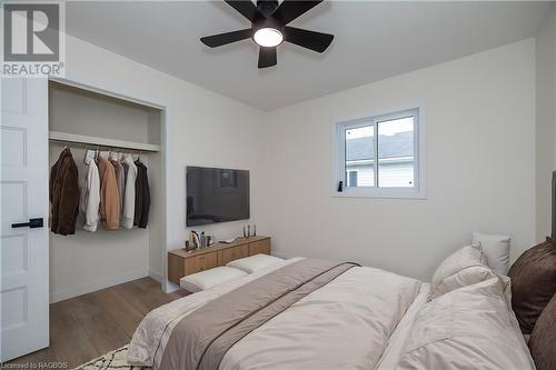 Virtu Staged - 2640 9Th Avenue E, Owen Sound, ON - Indoor Photo Showing Bedroom