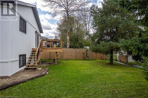 2640 9Th Avenue E, Owen Sound, ON - Outdoor With Backyard