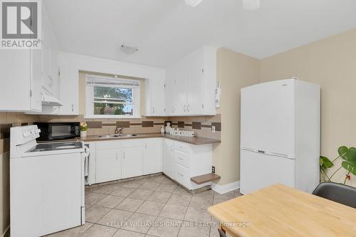 9 Pinedale Avenue, St. Catharines, ON - Indoor Photo Showing Kitchen With Double Sink