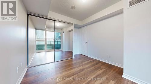 601 - 19 Grand Trunk Crescent, Toronto, ON - Indoor Photo Showing Other Room