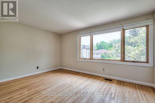 222 Northwood Drive, Toronto, ON - Indoor Photo Showing Other Room