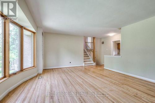 222 Northwood Drive, Toronto, ON - Indoor Photo Showing Other Room