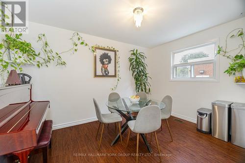 57 Curzon Street, Toronto, ON - Indoor Photo Showing Dining Room