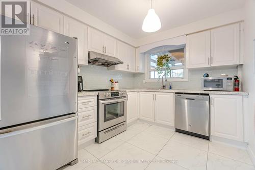 57 Curzon Street, Toronto, ON - Indoor Photo Showing Kitchen