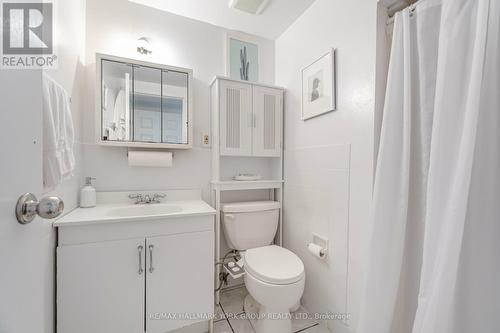 57 Curzon Street, Toronto, ON - Indoor Photo Showing Bathroom