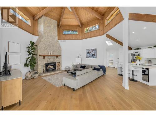 1446 Scott Crescent, West Kelowna, BC - Indoor With Fireplace