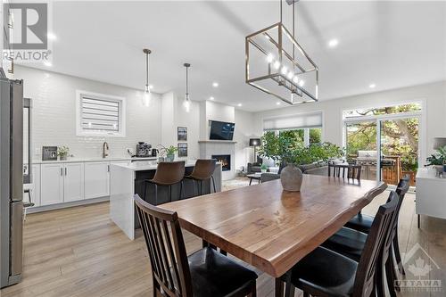 302 Westhill Avenue, Ottawa, ON - Indoor Photo Showing Dining Room