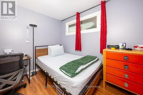 64 Woodstone Crescent, Kingston (Central City West), ON - Indoor Photo Showing Bedroom