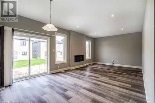 219 Klein Circle, Hamilton, ON - Indoor Photo Showing Other Room