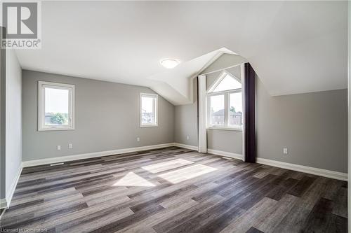 219 Klein Circle, Hamilton, ON - Indoor Photo Showing Other Room