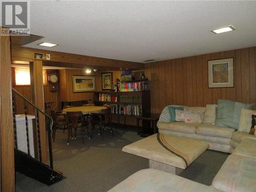 174 Patterson Street, Sudbury, ON - Indoor Photo Showing Living Room