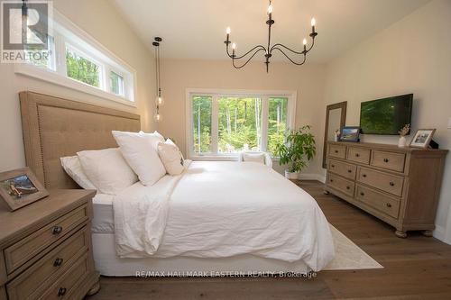 14 Rory Drive, Smith-Ennismore-Lakefield, ON - Indoor Photo Showing Bedroom