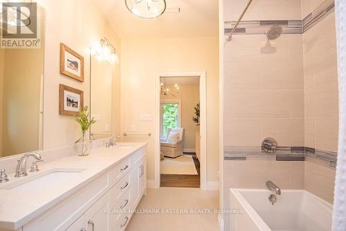 14 Rory Drive, Smith-Ennismore-Lakefield, ON - Indoor Photo Showing Bathroom