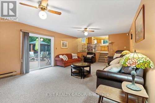 80 Bridge Street W, Trent Hills (Campbellford), ON - Indoor Photo Showing Living Room