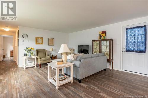 35 Quail, Saint John, NB - Indoor Photo Showing Living Room