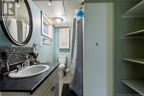 22 Eastwood, Moncton, NB - Indoor Photo Showing Bathroom