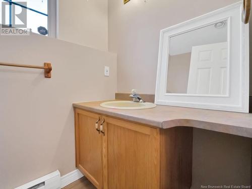 5 Aral Court, Moncton, NB - Indoor Photo Showing Bathroom